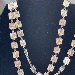 Chic vintage  Silver tone Square Pendant Necklace D’orlan